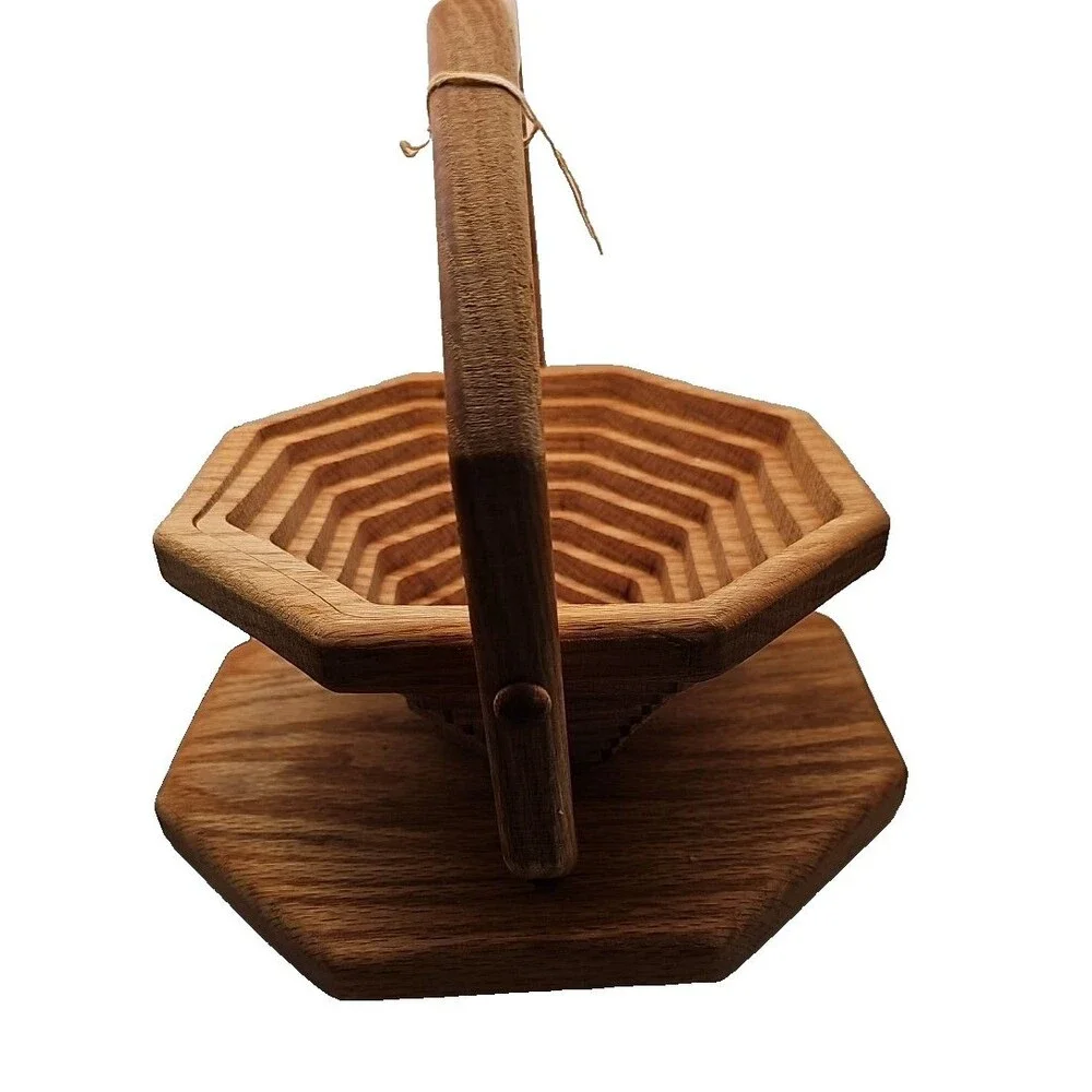Vintage Old World Market Collapsible Wooden Basket Handcrafted In KY Red Oak NWT
